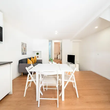 Apartment Retreat
